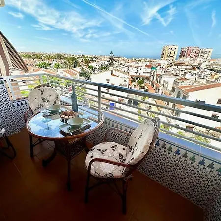 Cozy 350 Meters From The Beach. Apartamento *