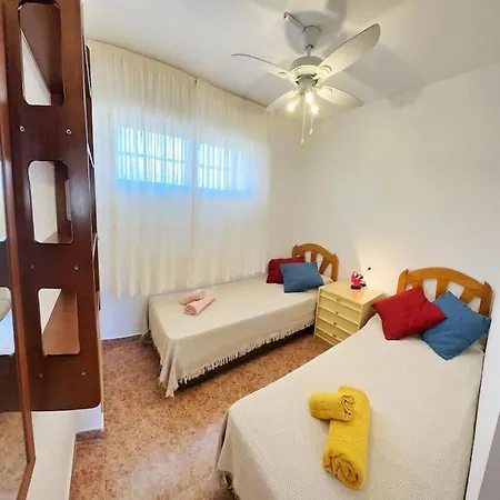 Apartamento Cozy 350 Meters From The Beach.