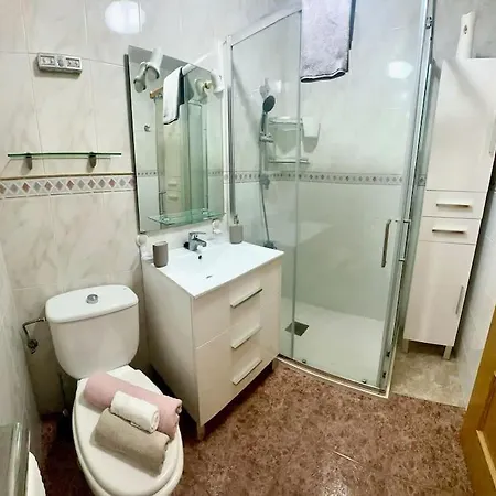 Apartamento Cozy 350 Meters From The Beach. *